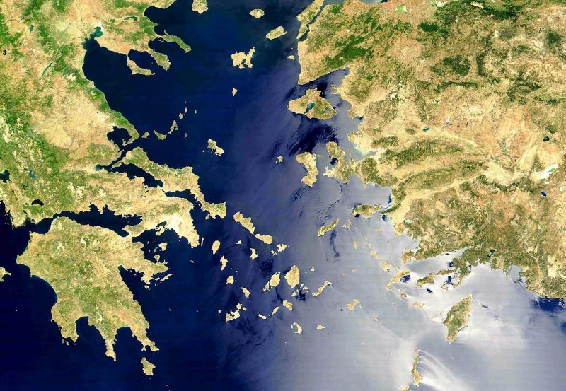 Aegean Sea What is location characteristics history economy politics